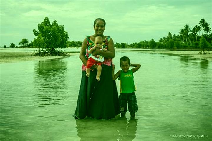 Evelyn, 36 — Escort in Kuma Village, Kiribati