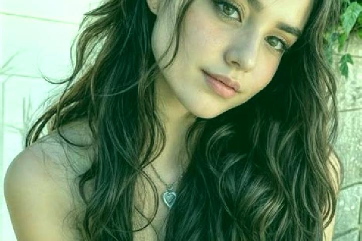 Evelyn, 37, a auburn hazel-eyed middle eastern companion based in Sarpol-e Zahab. Offering Prostate Massage, Girlfriend Experience. Available for incall and ...