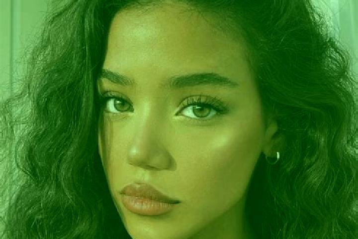 Evelyn, 37, a black brown-eyed mixed companion based in Bilac. Offering Deep French Kissing, GFE, Party Girl. Available for incall and outcall, day and eveni...