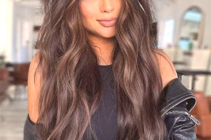 Evelyn, 37, a brunette dark-eyed asian companion based in Turbo. Offering 69, BDSM, Tantra. Available for incall and outcall, overnight bookings available.