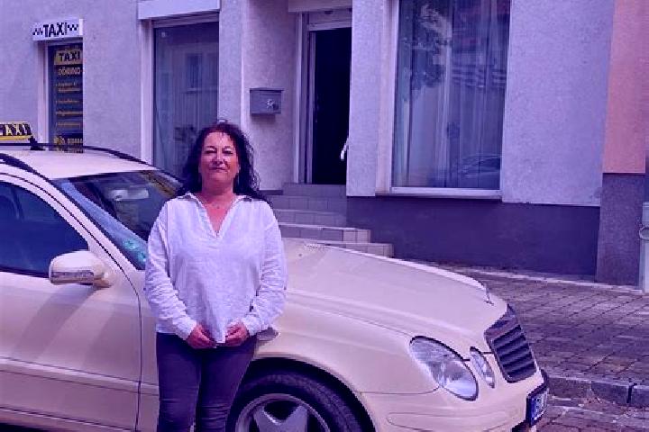 Evelyn, 37 — Escort in Luetzen, Germany