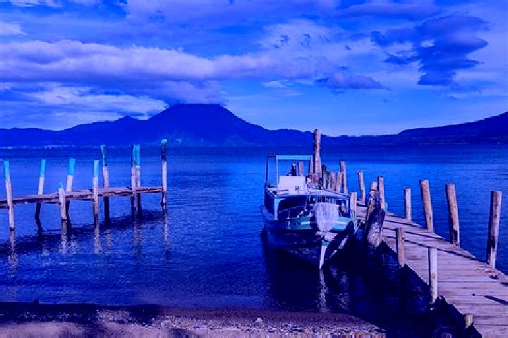 Evelyn, 37 — Escort in San Pedro La Laguna, Guatemala