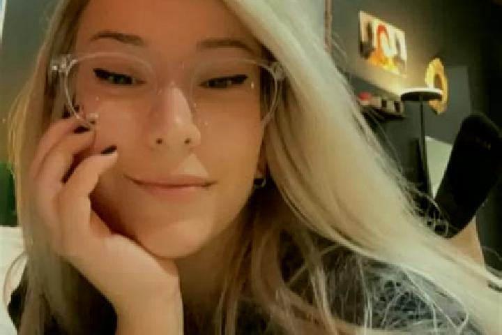 Evelyn, 38, a blonde grey-eyed indian companion based in Indian Springs Village. Offering Dinner Date, A-Level, Deep French Kissing. Available for incall and...