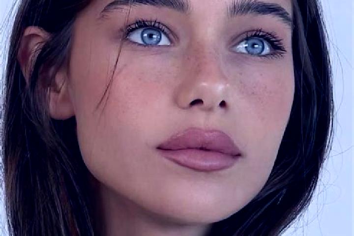Evelyn, 38, a brunette brown-eyed middle eastern companion based in Santa Rosa Finca. Offering 69, Dinner Date, Travel Companion. Available for incall and ou...