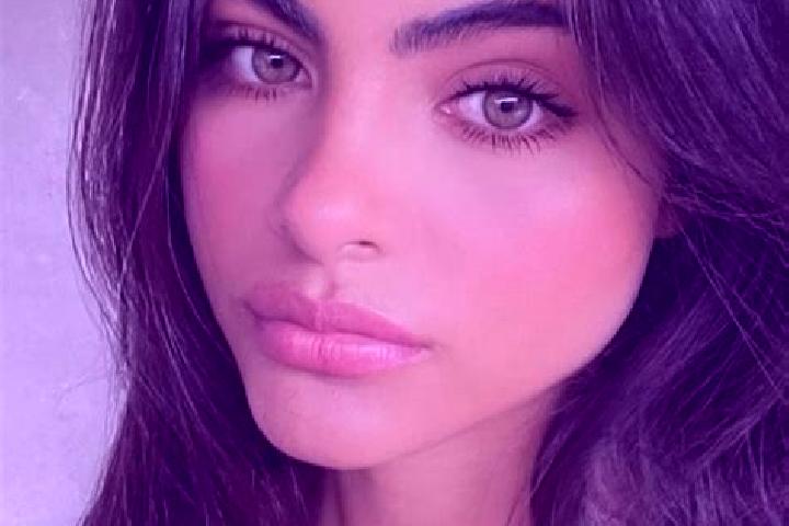 Evelyn, 38, a brunette dark-eyed middle eastern companion based in Olustee. Offering Girlfriend Experience, Domination, 69, BDSM. Available for incall and ou...