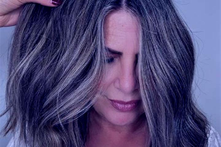 Evelyn, 38, a dark blonde grey-eyed european companion based in Santa Barbara de Pinto. Offering Girlfriend Experience, Travel Companion, Tantra, Fetish, Dom...