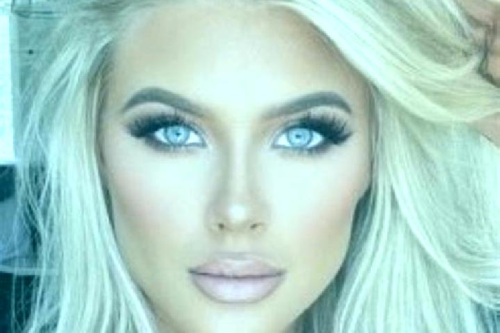 Evelyn, 38, a platinum blonde amber-eyed caucasian companion based in Son Tra. Offering Travel Companion, Erotic Massage, OWO. Available for incall and outca...