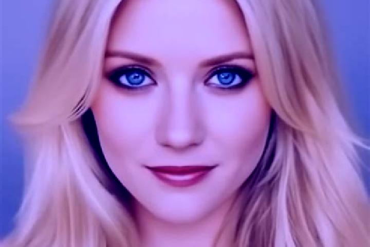 Evelyn, 39, a blonde amber-eyed indian companion based in Asuka. Offering Dinner Date, Couples, Domination. Available for incall and outcall, day and evening...