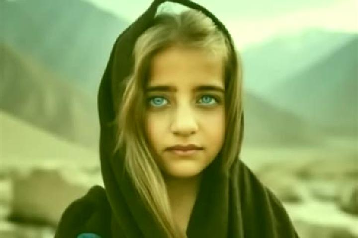 Evelyn, 39, a blonde dark-eyed middle eastern companion based in Cengjiawan. Offering Tantra, Overnight, Deep French Kissing, 69. Available for incall and ou...
