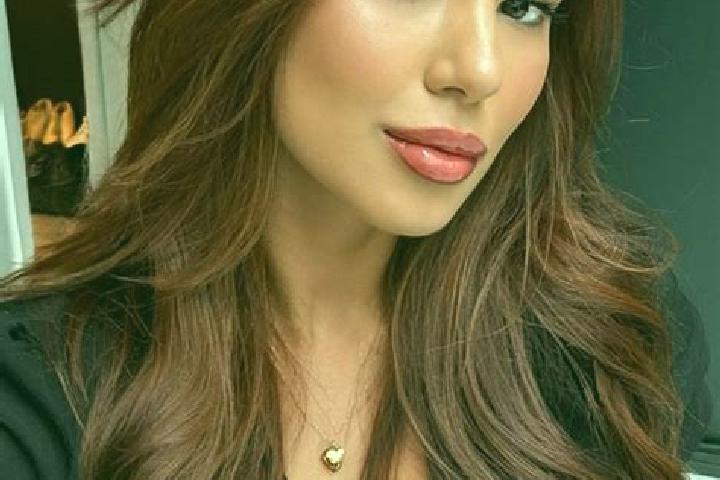 Evelyn, 39, a chestnut dark-eyed asian companion based in Kabala. Offering Deep French Kissing, GFE, Erotic Massage, A-Level. Available for incall and outcal...