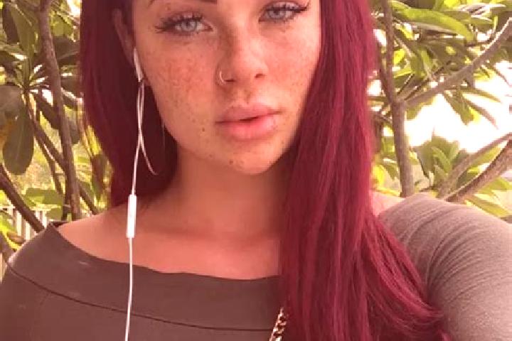 Evelyn, 39, a red green-eyed mediterranean companion based in Panji. Offering Erotic Massage, BDSM, GFE, Party Girl, Travel Companion. Available for incall a...