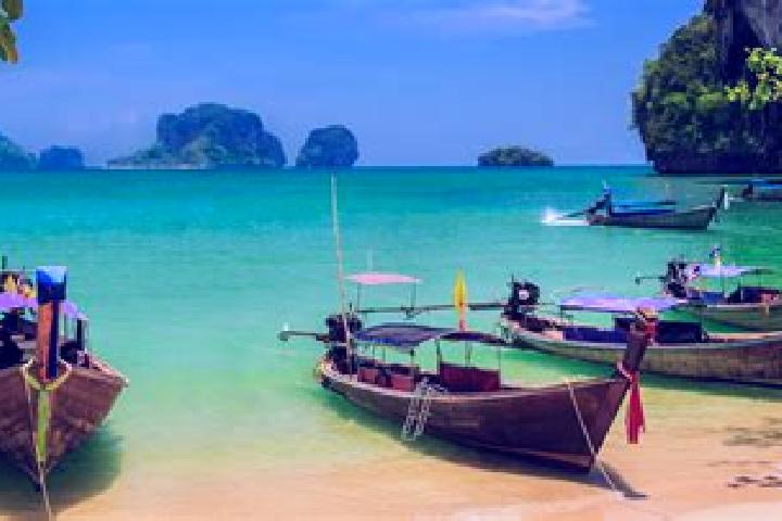 Evelyn, 39 — Escort in Ban I Let, Thailand