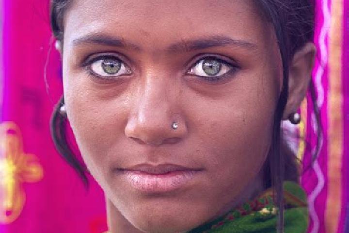 Grace, 20, a chestnut green-eyed indian companion based in Singouin. Offering Tantra, Girlfriend Experience, OWO. Available for incall and outcall, overnight...