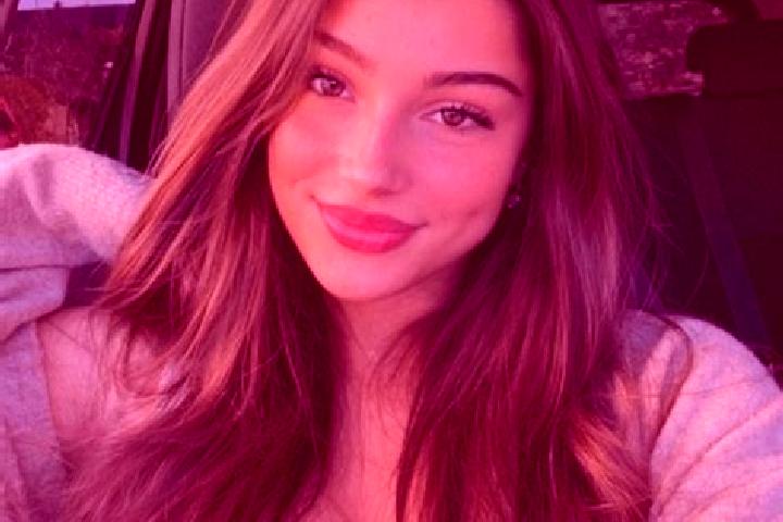 Grace, 20, a dark blonde hazel-eyed latina companion based in West Carrollton City. Offering Girlfriend Experience, Couples, Overnight. Available for incall ...