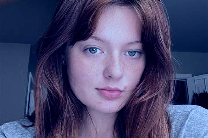 Grace, 20, a red green-eyed caucasian companion based in Sankt Lorenzen ob Murau. Offering Roleplay, OWO, 69. Available for incall and outcall, overnight boo...