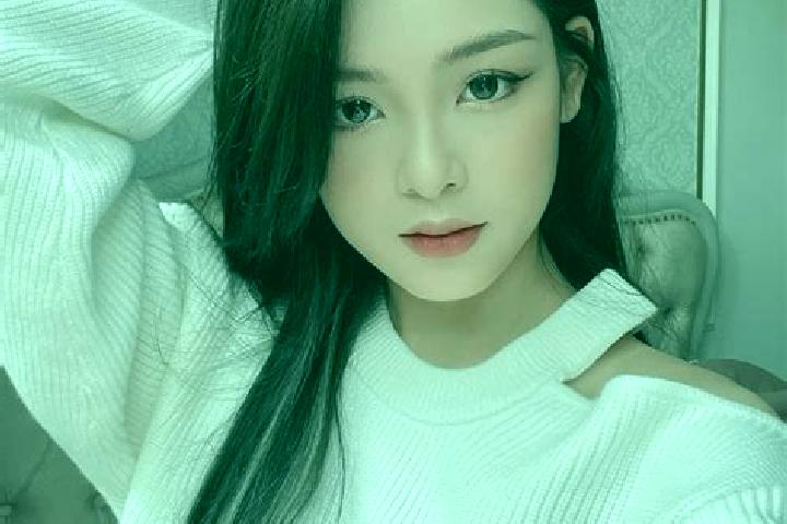 Grace, 20 — Escort in Gasi, China
