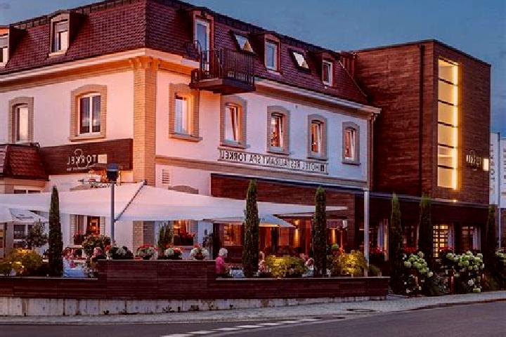 Grace, 20 — Escort in Lauterach, Austria