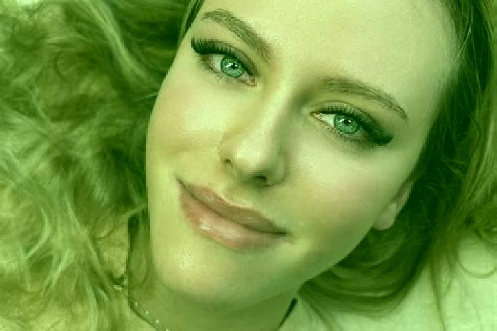 Grace, 20 — Escort in Pruszcz, Poland