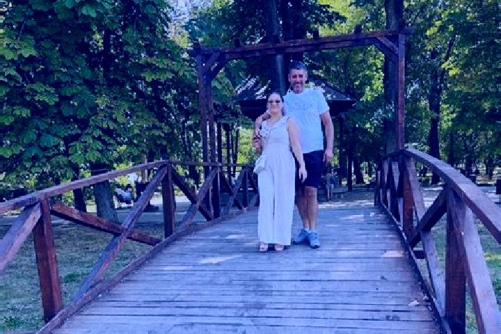 Grace, 20 — Escort in Stoicani, Romania