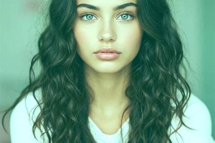 Grace, 21, a auburn amber-eyed mediterranean companion based in Gudalur. Offering GFE, Fetish, Overnight, Striptease. Available for incall and outcall, day a...