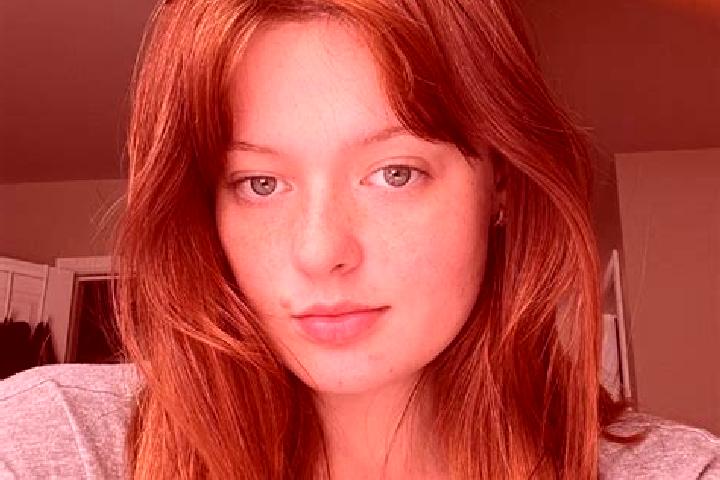 Grace, 21, a brunette grey-eyed asian companion based in San Gregorio di Catania. Offering Girlfriend Experience, CIM, Massage, Deep French Kissing. Availabl...