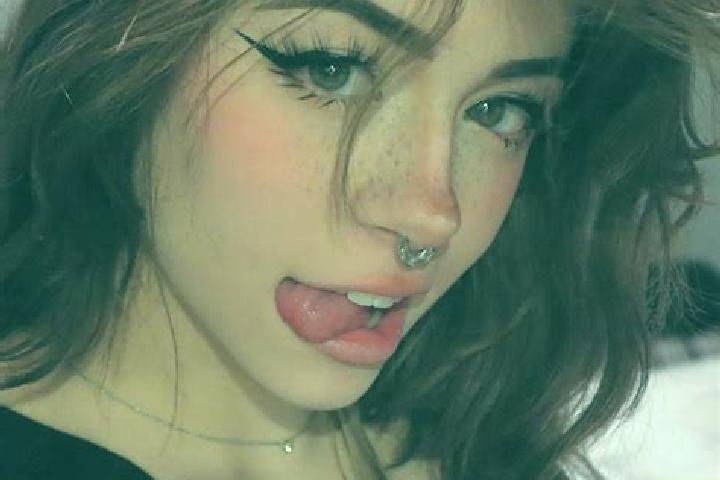 Grace, 21, a chestnut blue-eyed caribbean companion based in Sona. Offering Domination, OWO, A-Level, Deep French Kissing. Available for incall and outcall, ...