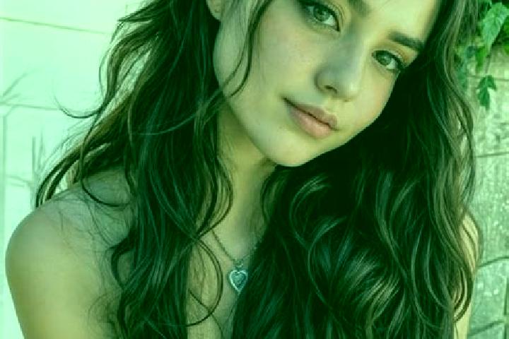Grace, 21, a chestnut hazel-eyed middle eastern companion based in Lofer. Offering Prostate Massage, Overnight, Girlfriend Experience, Tantra. Available for ...