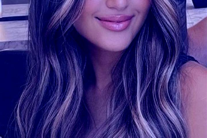 Grace, 21, a dark blonde brown-eyed european companion based in Cuvilly. Offering Party Girl, CIM, Massage, Deep French Kissing, Prostate Massage. Available ...