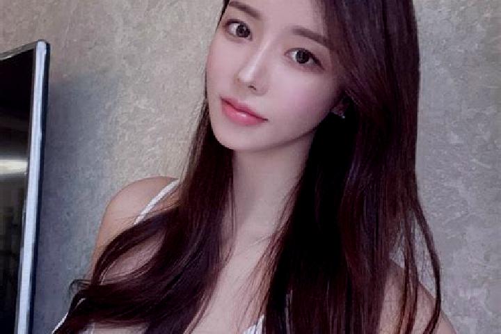 Grace, 21 — Escort in Dahekan, China