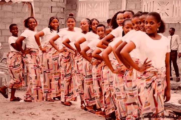 Grace, 21 — Escort in Mgandu, Tanzania