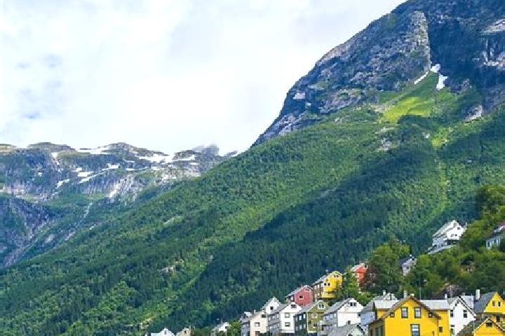 Grace, 21 — Escort in Odda, Norway