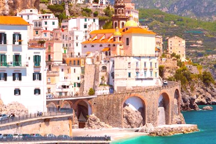 Grace, 21 — Escort in Ollastra, Italy