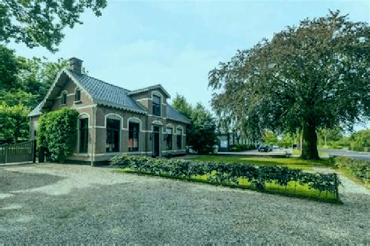 Grace, 21 — Escort in Twijzelerheide, Netherlands