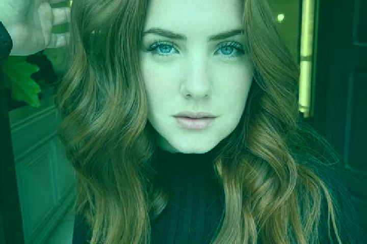 Grace, 22, a auburn blue-eyed caucasian companion based in Ecikler. Offering A-Level, Striptease, GFE, Couples. Available for incall and outcall, day and eve...