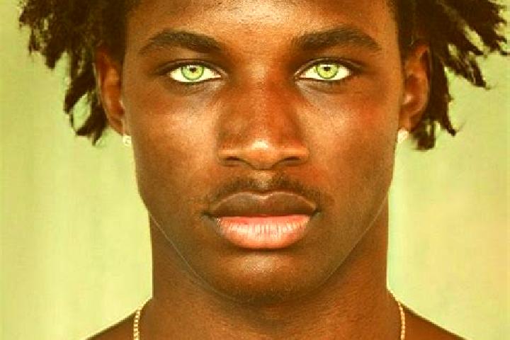 Grace, 22, a black green-eyed european companion based in Caleruega. Offering CIM, Domination, Overnight. Available for incall and outcall, day and evening d...