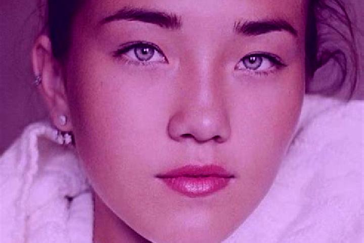 Grace, 22, a black grey-eyed caucasian companion based in Quinter. Offering OWO, Tantra, Domination, Girlfriend Experience. Available for incall and outcall,...