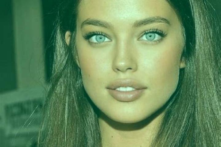 Grace, 22, a chestnut green-eyed caucasian companion based in Paraiso. Offering Prostate Massage, Fetish, Overnight, Deep French Kissing, Girlfriend Experien...