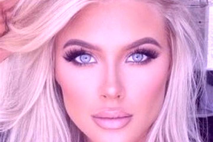 Grace, 22, a platinum blonde amber-eyed mediterranean companion based in Sweagerbosk. Offering Deep French Kissing, Travel Companion, 69, Fetish, Girlfriend ...