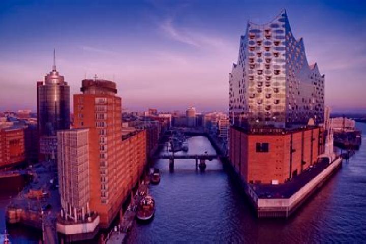 Grace, 22 — Escort in HafenCity, Germany