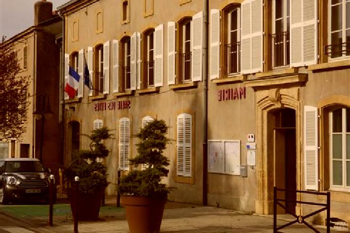 Grace, 22 — Escort in Jouy-aux-Arches, France