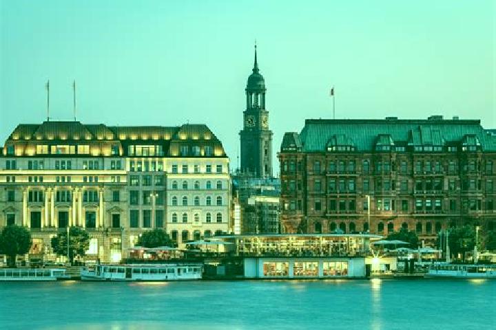 Grace, 22 — Escort in OEsterbymo, Sweden