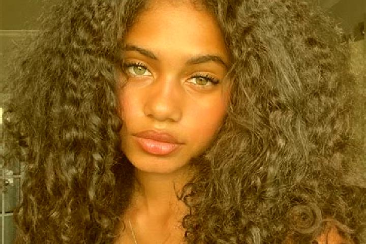 Grace, 23, a black grey-eyed ebony companion based in Aluminio. Offering Couples, Travel Companion, Party Girl, Tantra. Available for incall and outcall, ove...