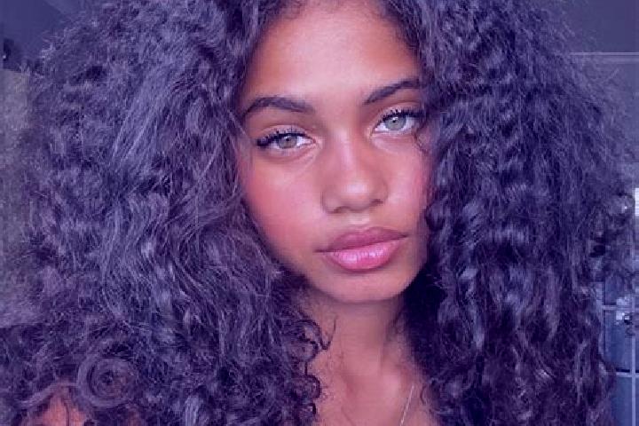 Grace, 23, a black grey-eyed ebony companion based in Virelles. Offering Massage, Party Girl, Domination, Roleplay. Available for incall and outcall, day and...
