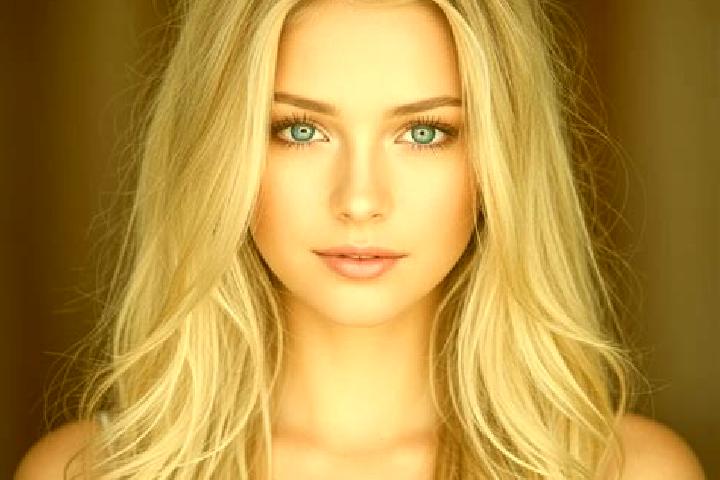 Grace, 23, a blonde amber-eyed mixed companion based in El Tejocotal. Offering Prostate Massage, Deep French Kissing, Party Girl, Domination. Available for i...