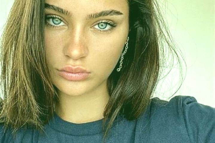 Grace, 23, a brunette brown-eyed slavic companion based in Corsano. Offering Fetish, OWO, A-Level, Girlfriend Experience, 69. Available for incall and outcal...