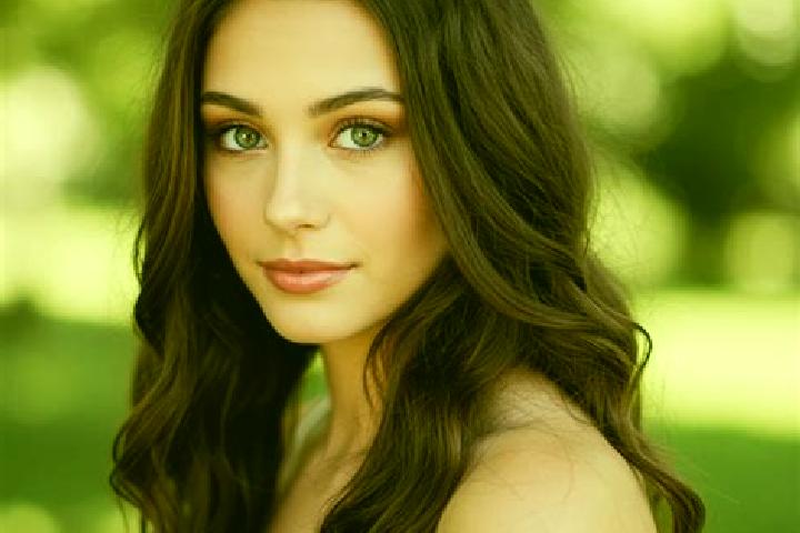 Grace, 23, a dark blonde hazel-eyed caucasian companion based in Santa Susanna. Offering OWO, 69, Couples. Available for incall and outcall, overnight bookin...
