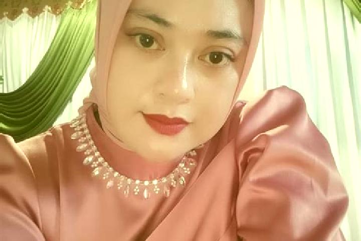 Grace, 23 — Escort in Sinjai, Indonesia