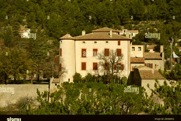 Grace, 23 — Escort in Vauvenargues, France