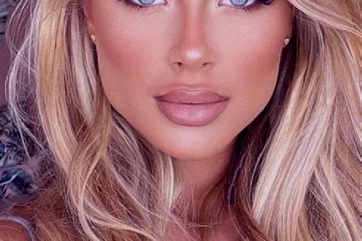 Grace, 24, a blonde blue-eyed latina companion based in Traplice. Offering Domination, CIM, Striptease, Tantra. Available for incall and outcall, day and eve...