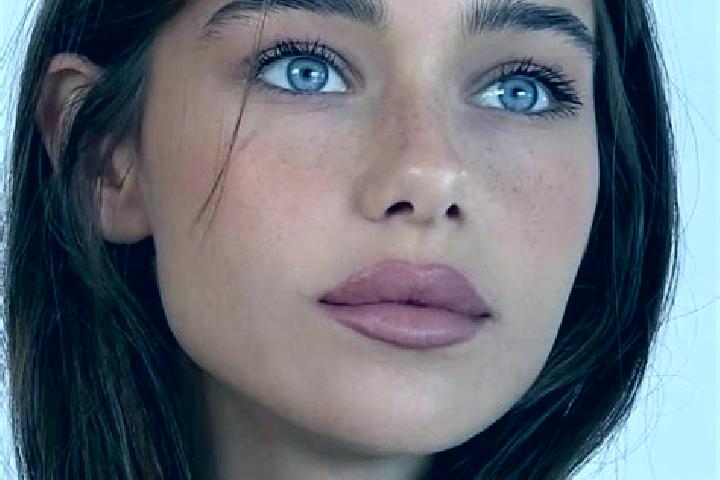 Grace, 24, a brunette brown-eyed mediterranean companion based in Yinzhen. Offering Travel Companion, A-Level, Massage, Duos. Available for incall and outcal...